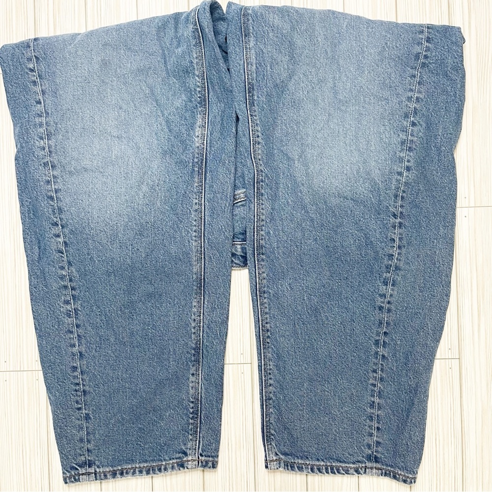 American Eagle Outfitters Women's Barrel Jeans - Picture 3 of 10